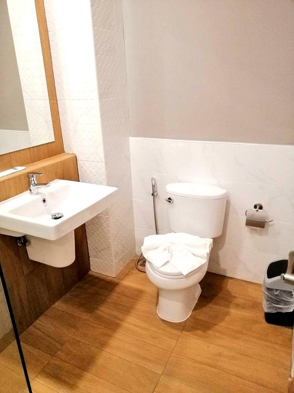 Siri Hotel Чіангмай Екстер'єр фото
